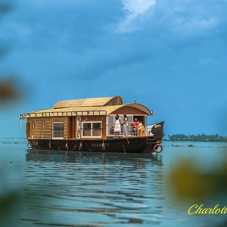 Charlotte Cruise House Boat Hotel Alappuzha Екстериор снимка