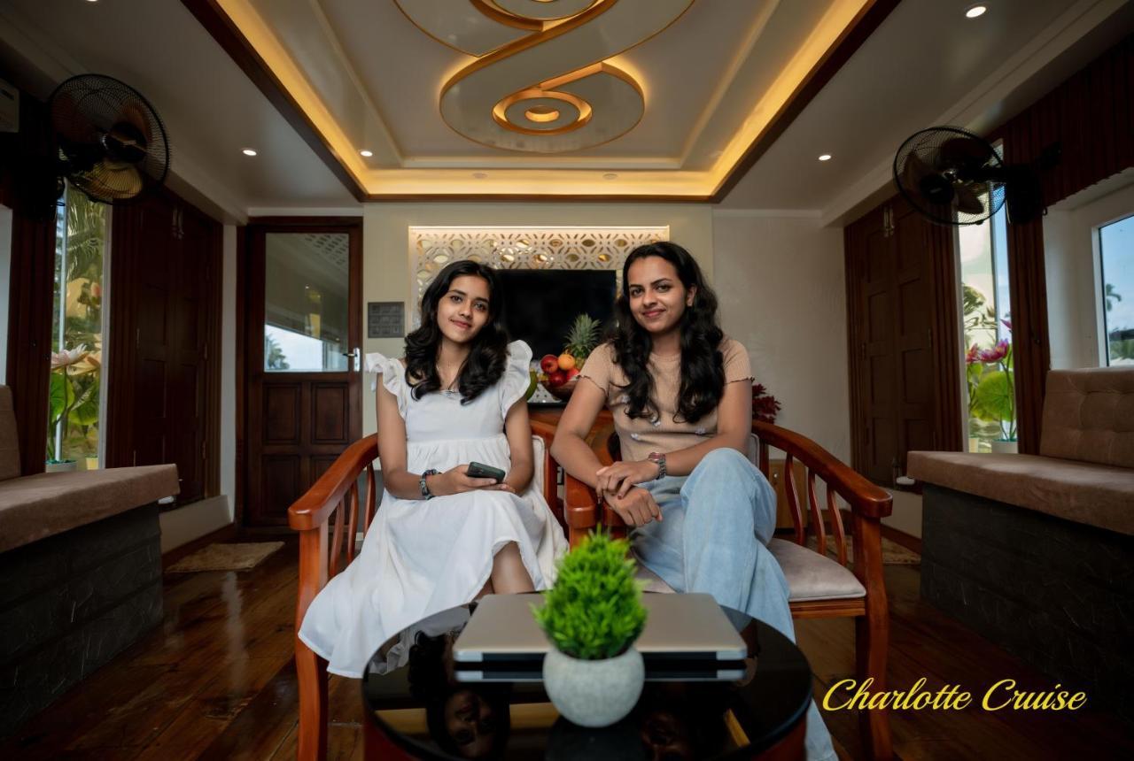 Charlotte Cruise House Boat Hotel Alappuzha Екстериор снимка