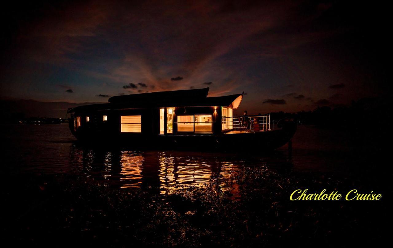 Charlotte Cruise House Boat Hotel Alappuzha Екстериор снимка